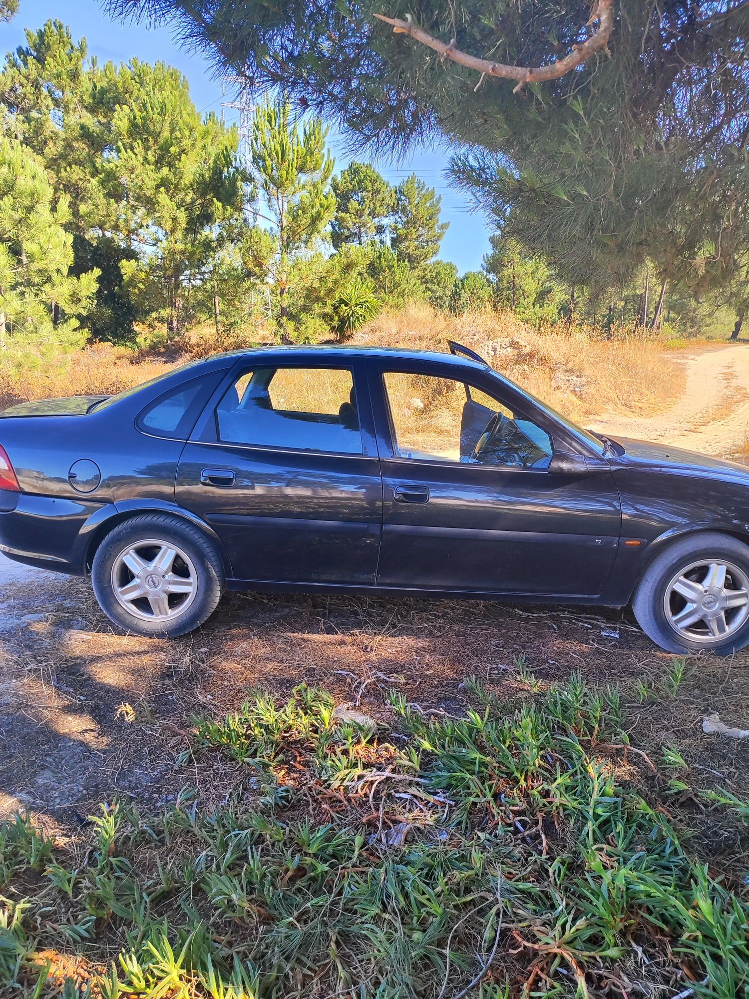 Opel Vectra turbo 1.7 a gasóleo