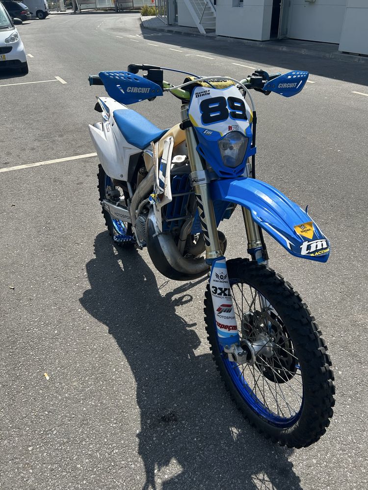 TM 300 2T Matriculada