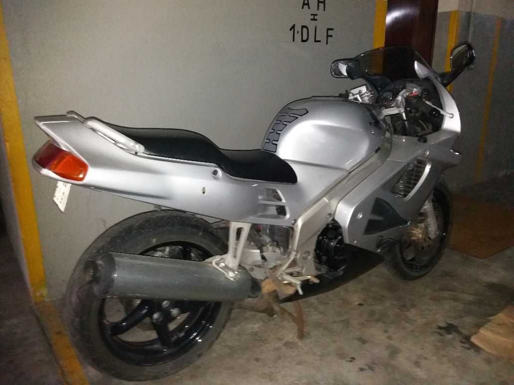 Peças Honda VFR750