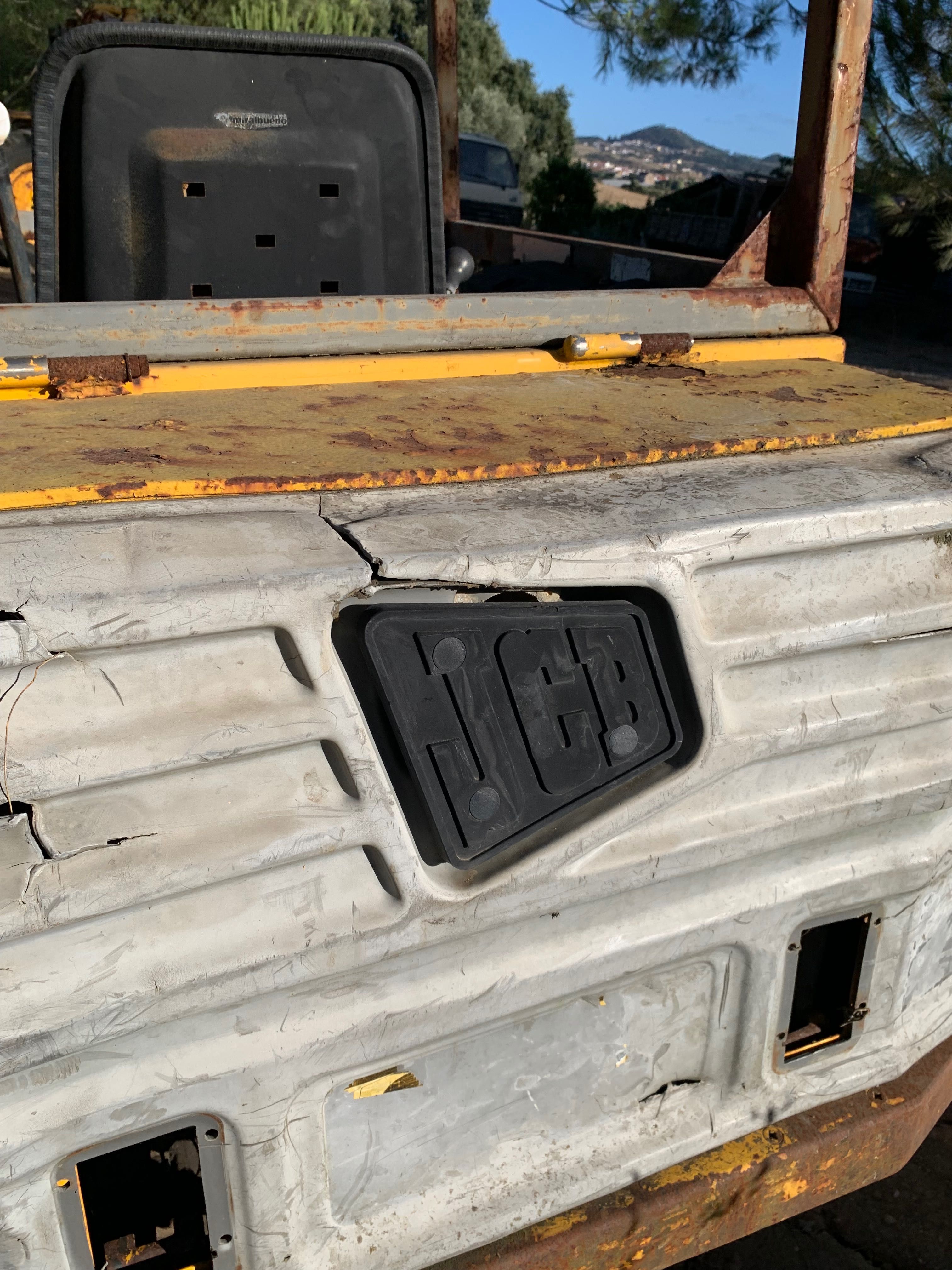 Jcb Mini giratória Mafra