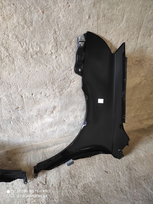 Крило крыло Toyota Avensis T25 ресталінг Авенсіс т25