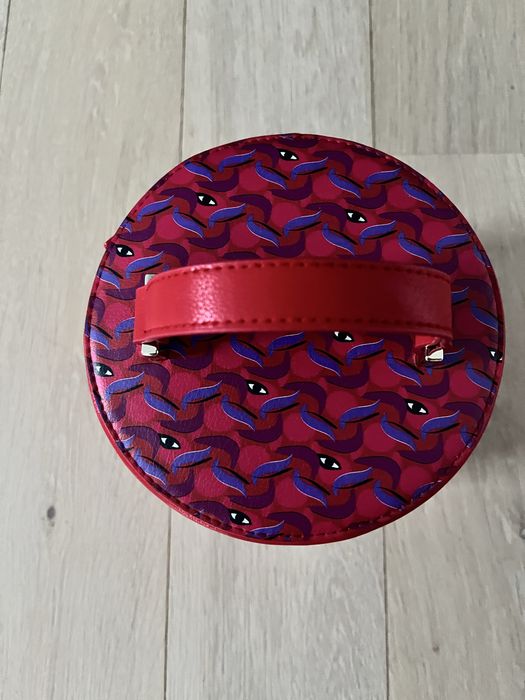 Okrągła kosmetyczka/ kuferek Lancome