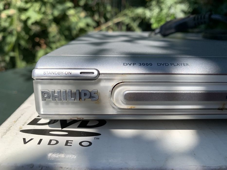 DVD- плеер проигрыватель PHILLIPS 5101