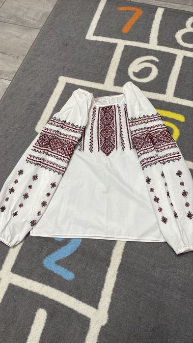Вишиванка біла,,