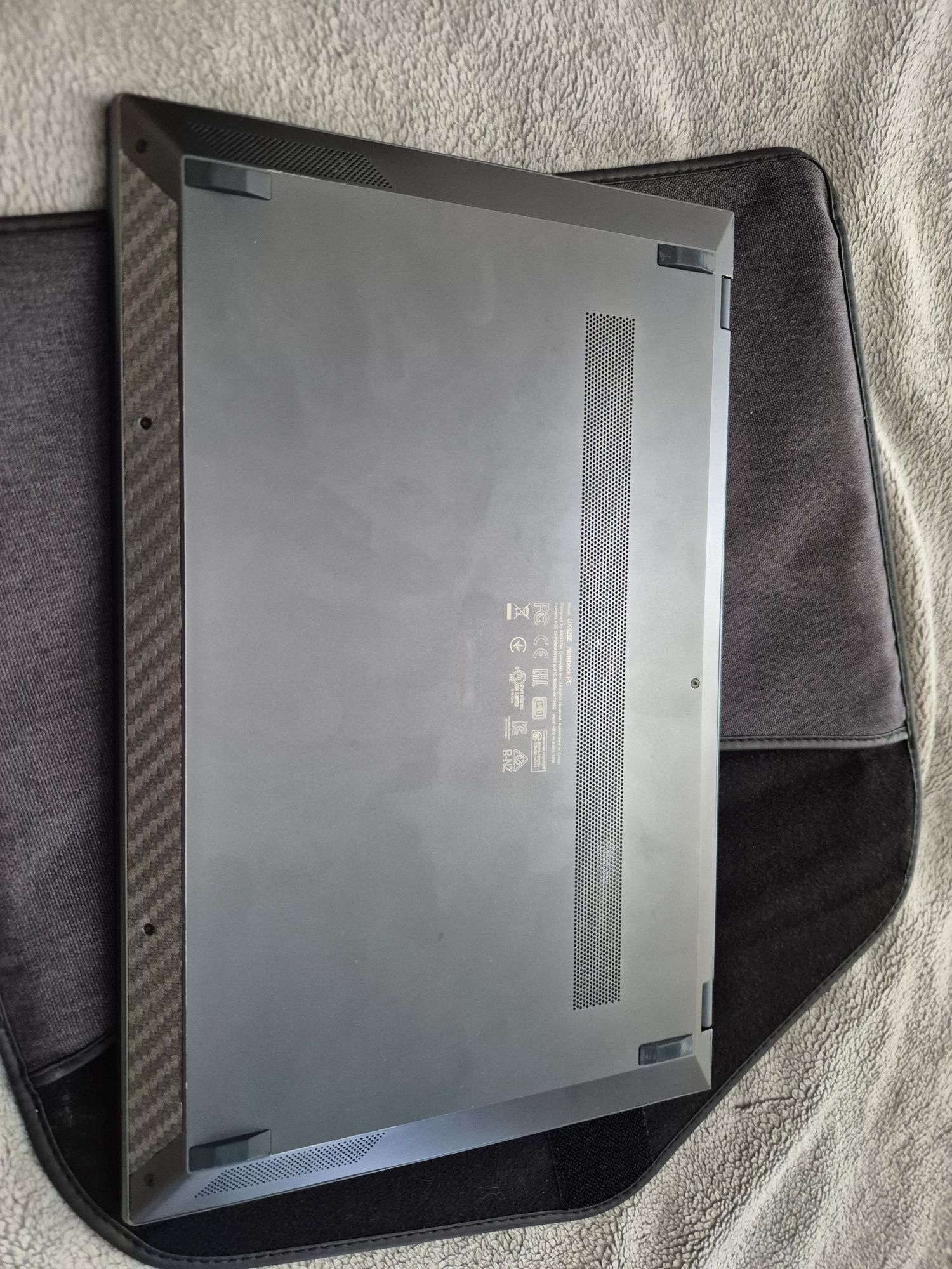 ASUS ZenBook 14″ UX425E FHD i7-1165G7 Intel Iris Xe 16GB 512GB SSD