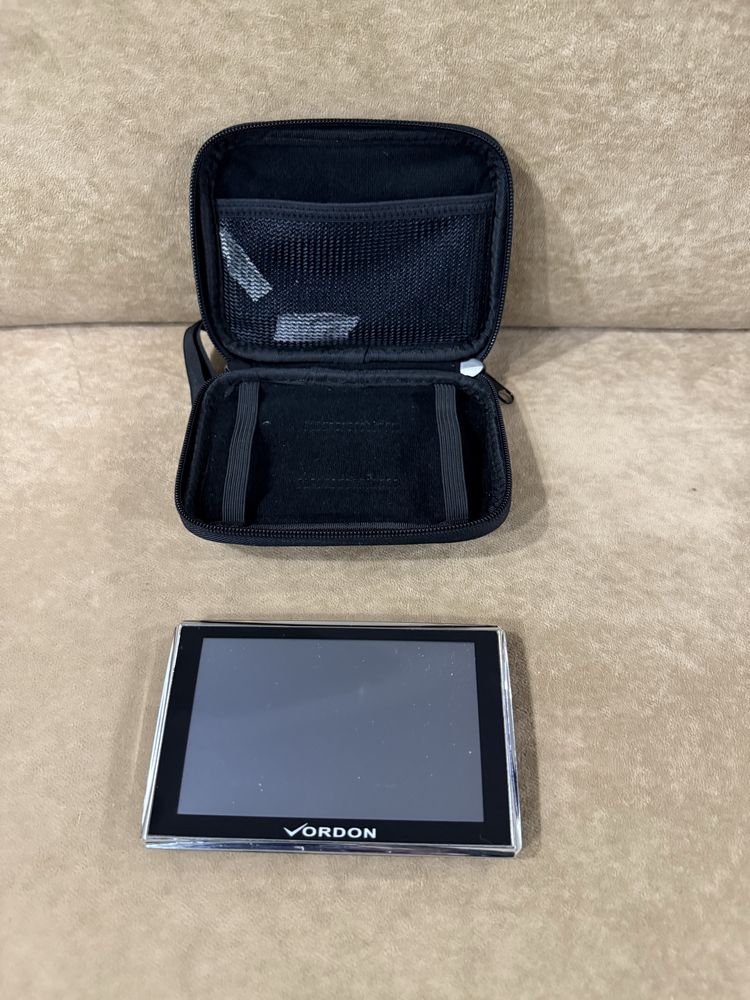 Продам GPS навігатор Ordon (x5 4gb 128m) і Ergo (модель gps 743)