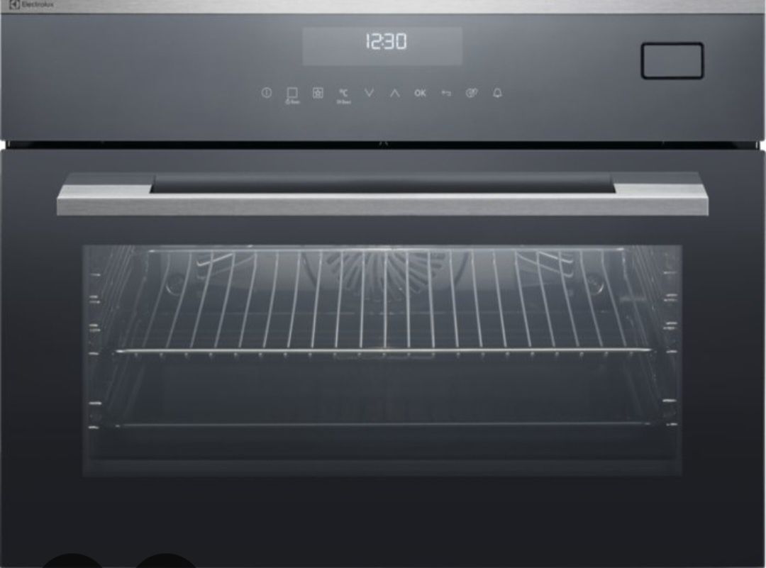 Piekarnik Electrolux EB4GL70KCN. NOWY. Sklep 7 tys zloty. Parowy