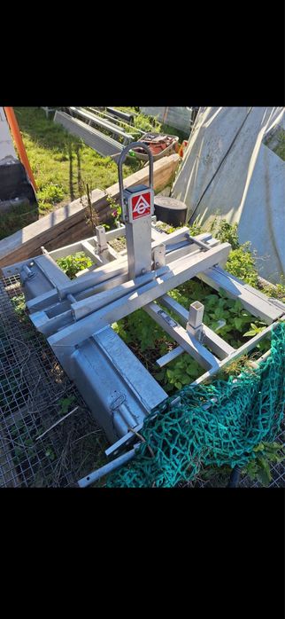 Chwytak do dachówek aluminiowy