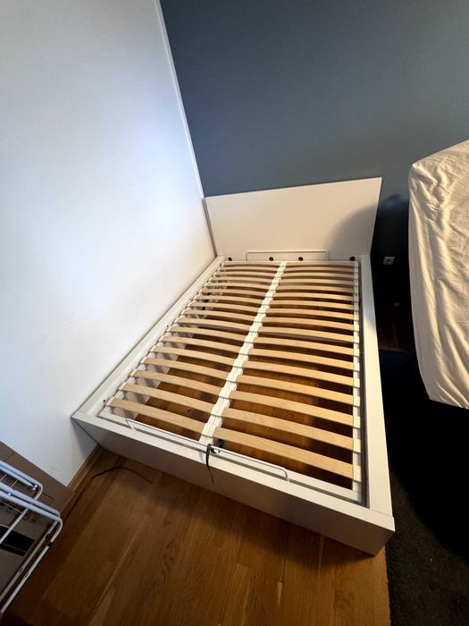 Łóżko Malm 140x200 wraz z materacem hyllestad 140x200