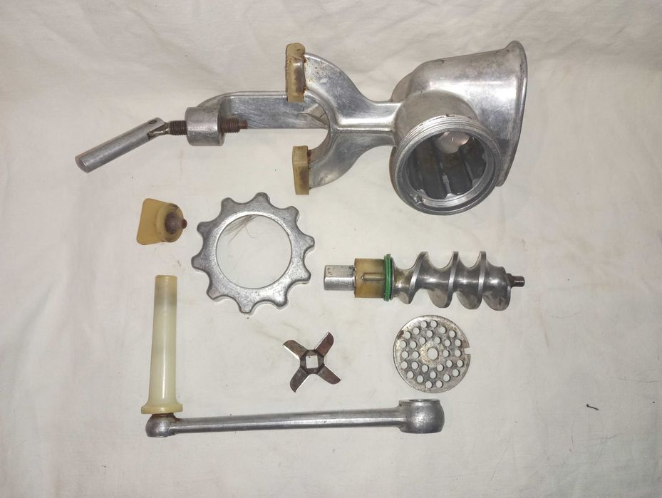 Мясорубка ручная пресс для чеснока насадка колбасы соковыжималка набор