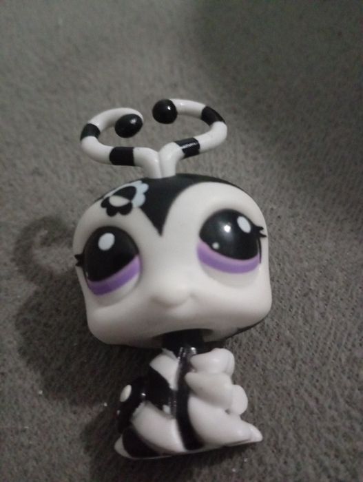 Lovebug -Littlest Pet Shop 9zł