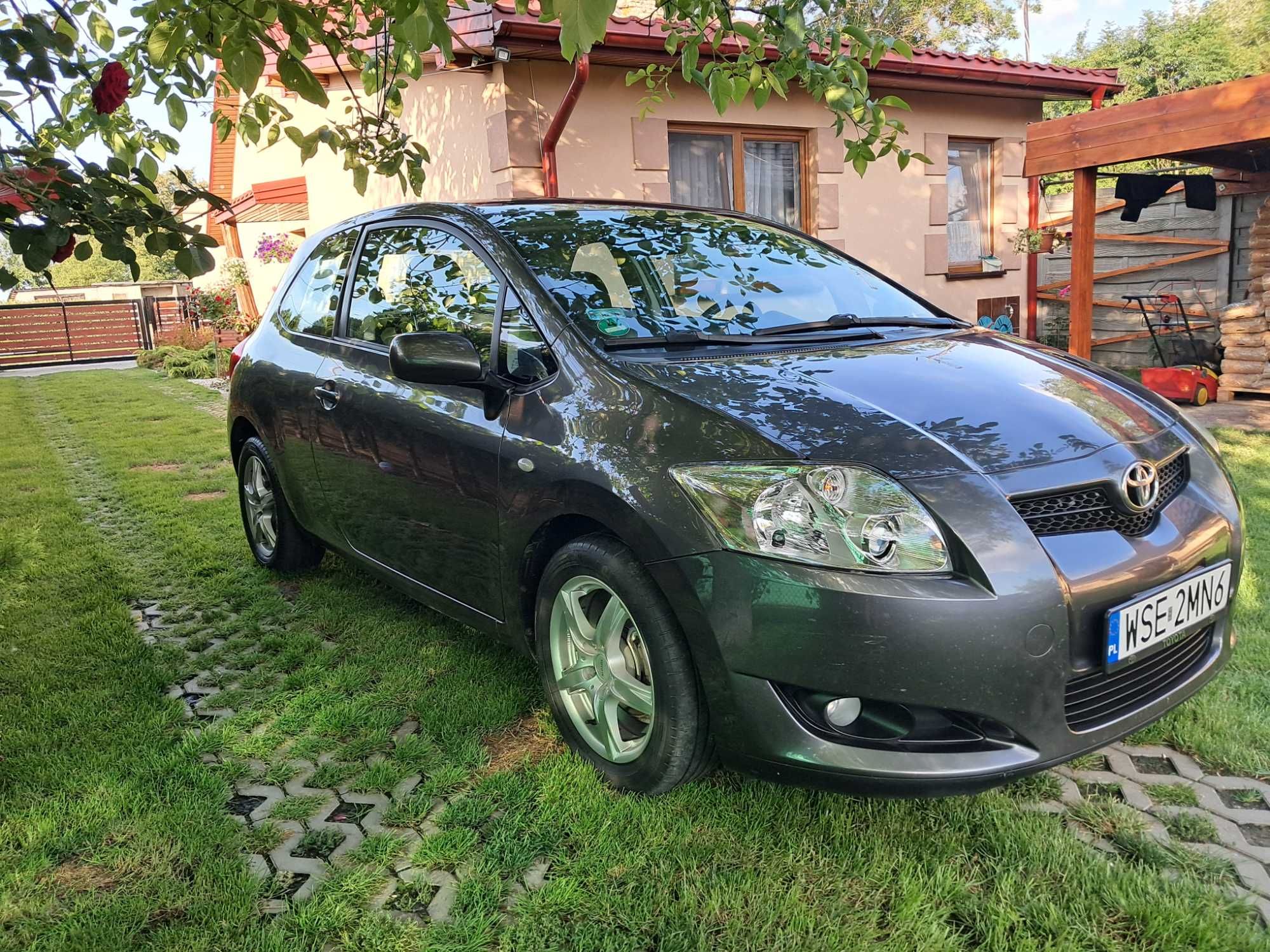 Toyota Auris benzyna + gaz 2007