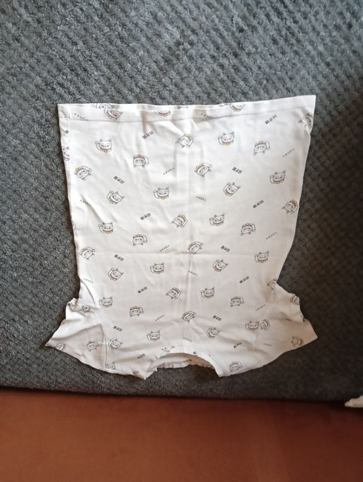 Nie używana koszulka z krótkim rękawem dla dziewczynki 122