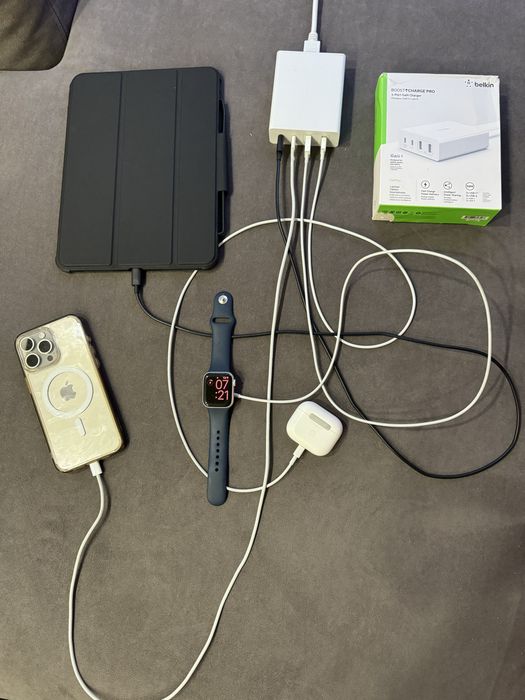 Зарядний пристрій belkin 108w gan usb charging station