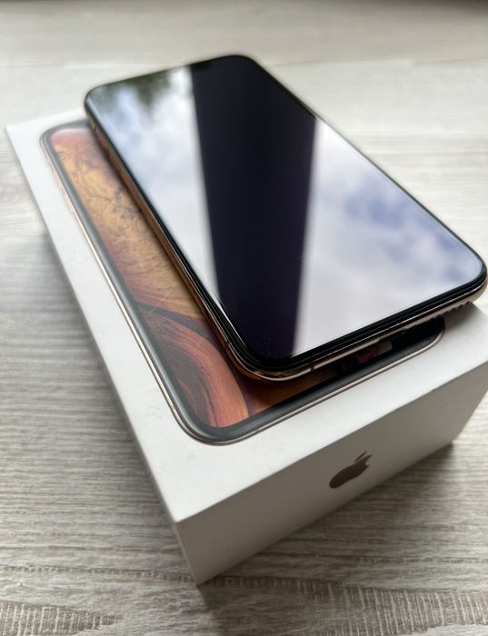 iPhone xs 100% kondycji