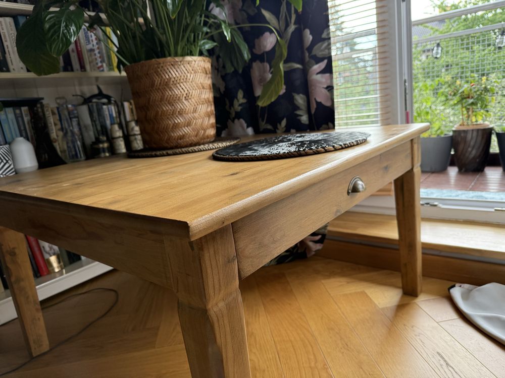 Ikea drewniany stolik