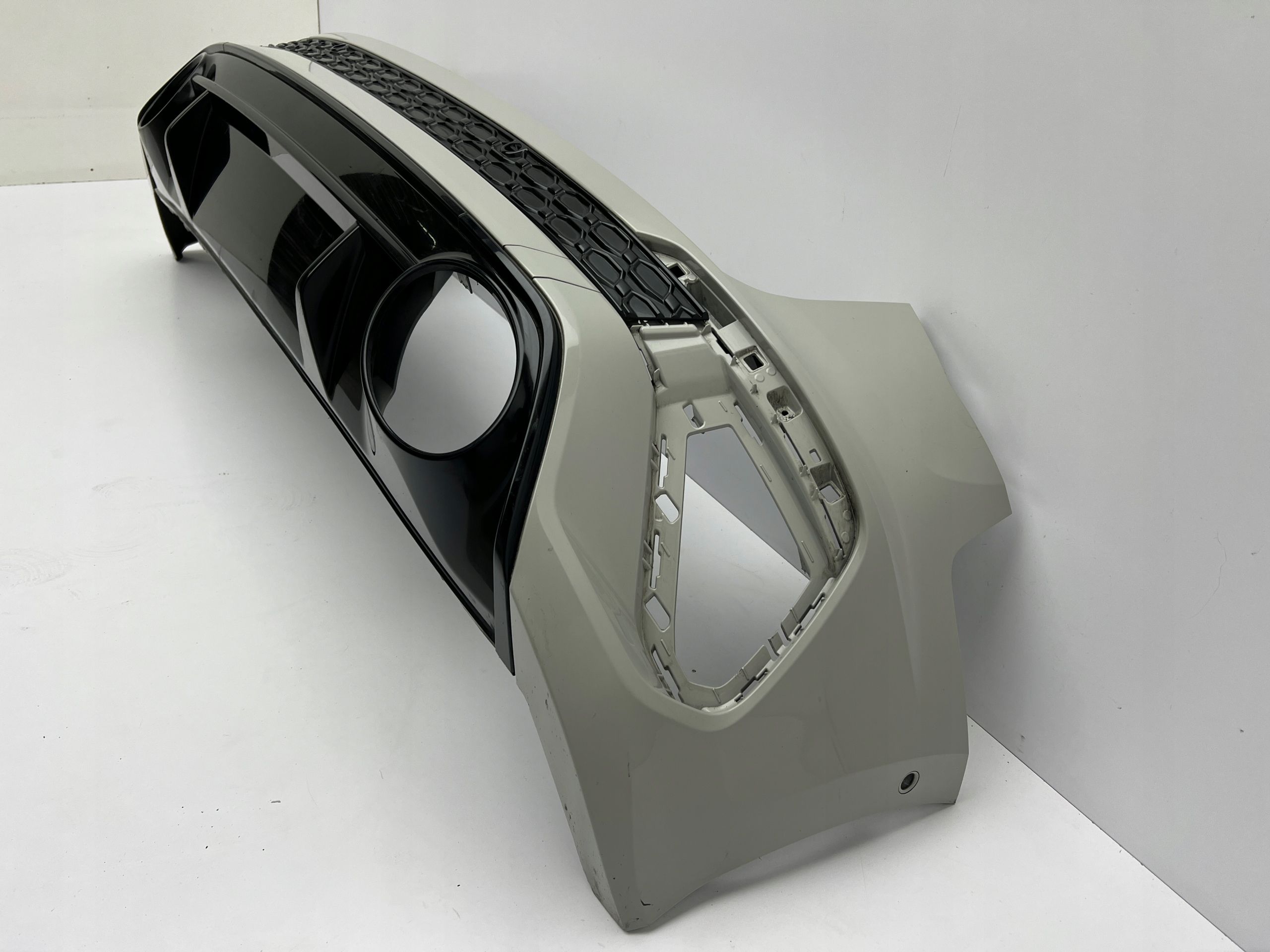 Audi A3 IV 8Y4 RS3 Sportback Zderzak Tylny tył 6xPDC oryginał Oem…