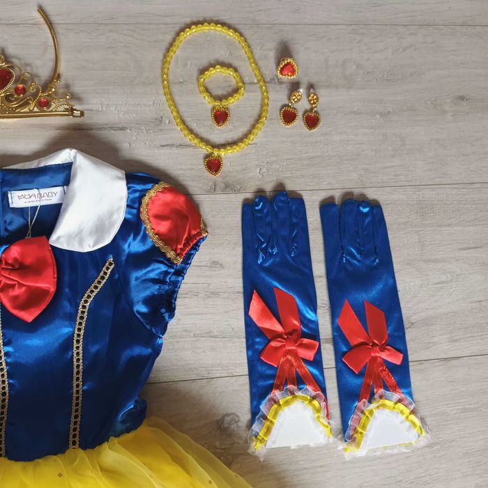 Zestaw XXL! Nowy strój Królewna Śnieżka + akcesoria! r. 116 przebranie