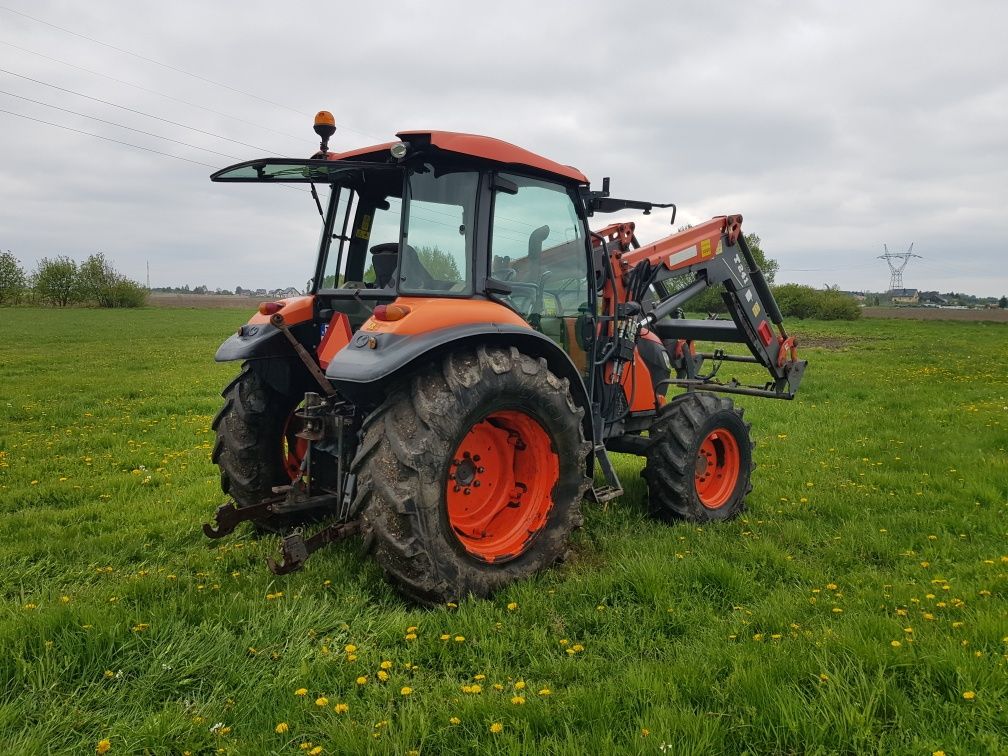 Kubota    M7060  M4