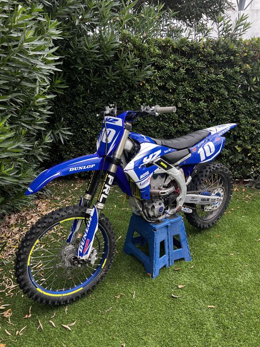 Yamaha YZ450F 2019  arranque elétrico
