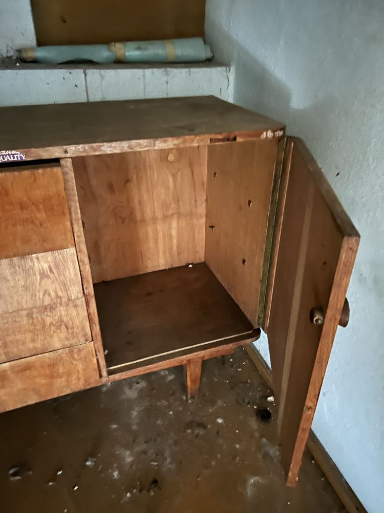 Sekretarzyk szafka chyba lata 70te