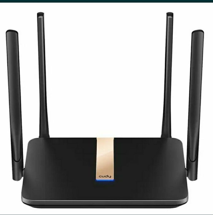 Двухдиапазонный WiFi роутер со встроенным 4G LTE модемом Cudy LT500D