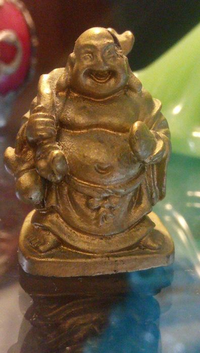 Buda miniatura em latão com 3 cm