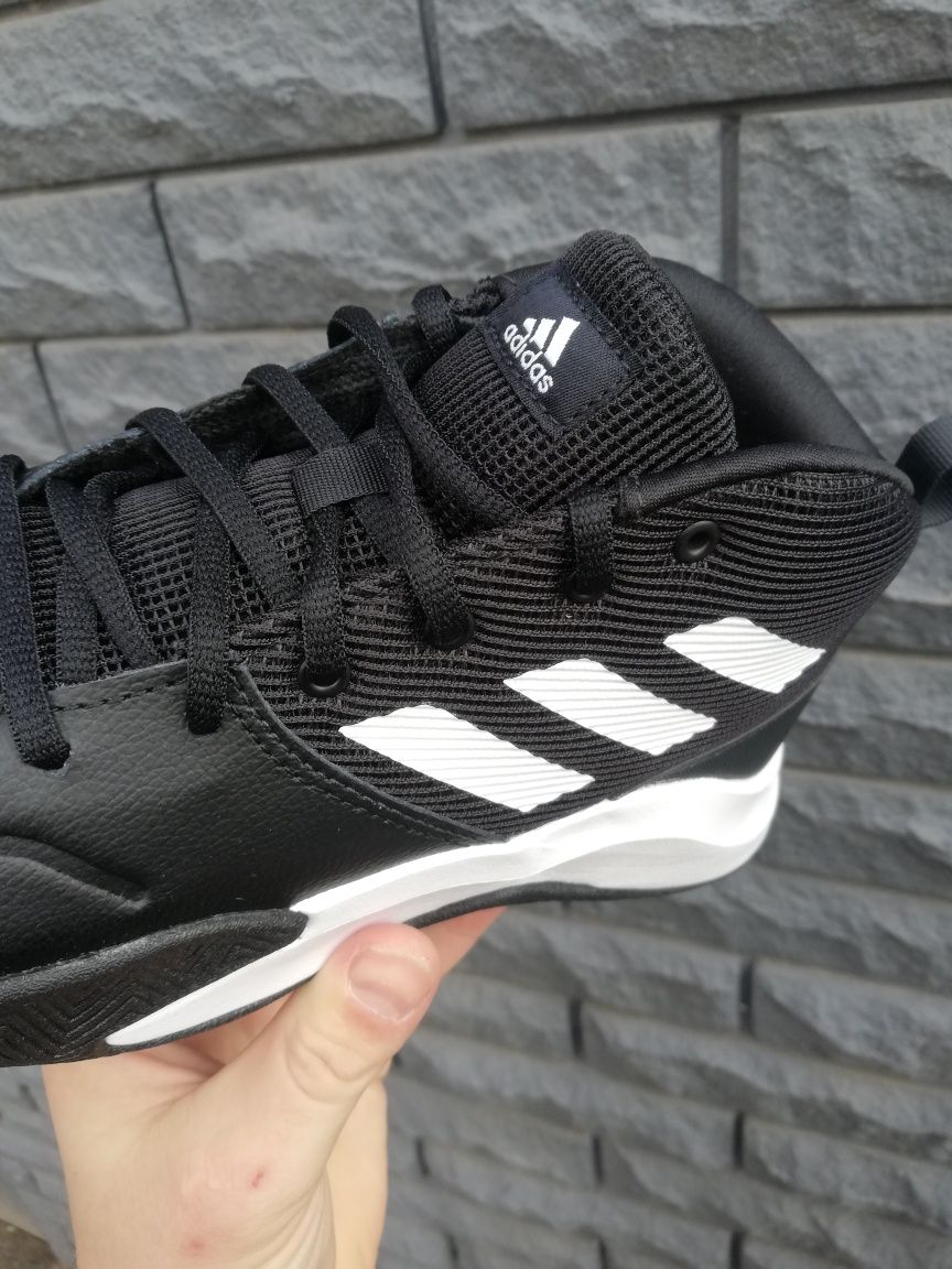 Кроссовки Adidas Own the Game Wide Performance FV9451