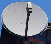 Antena satelitarna z konwerterem