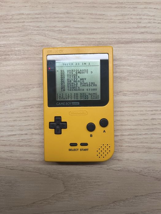 Game Boy Pocket + 23 in 1. Caly zestaw, unikat!