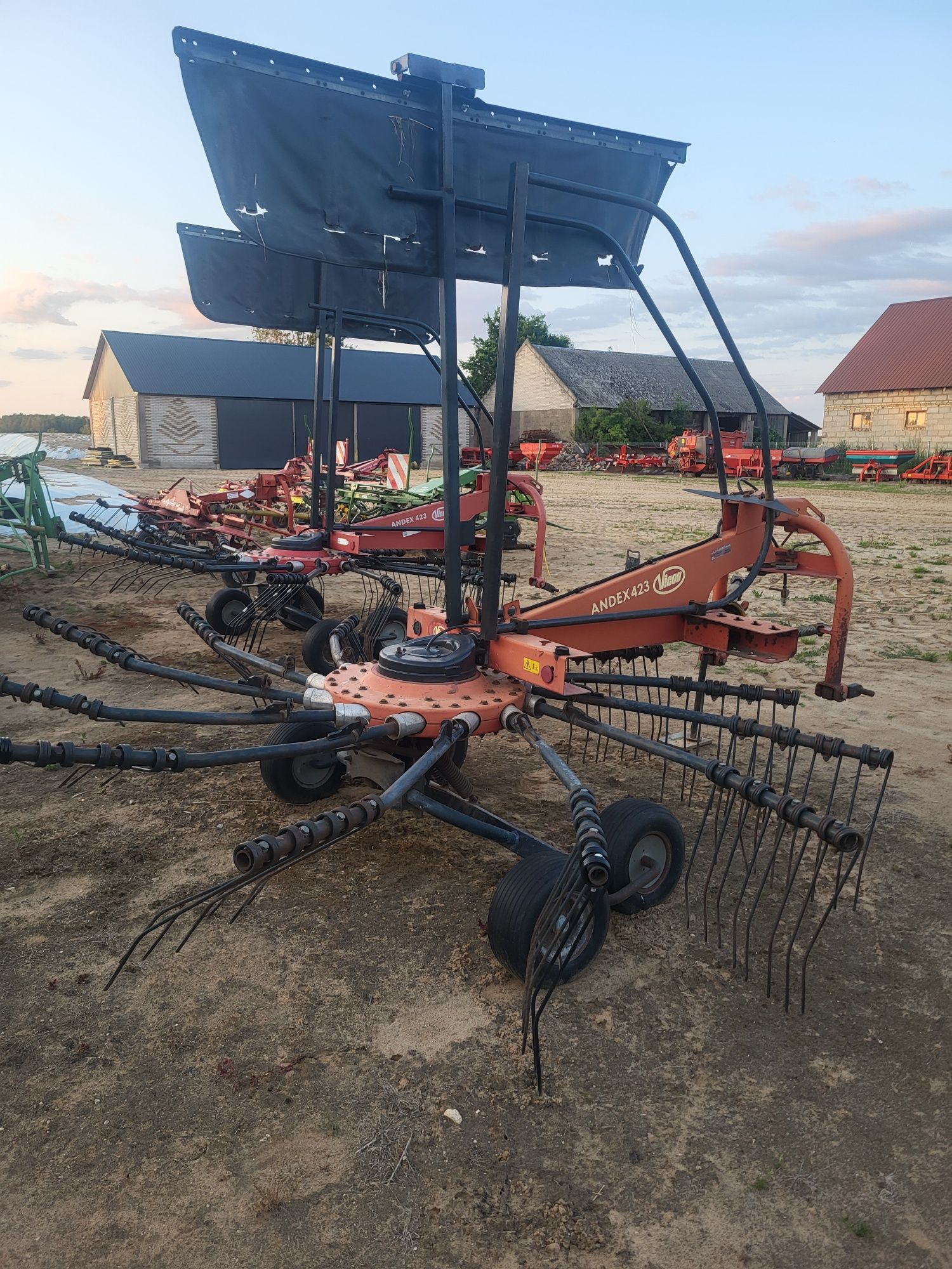 Zgrabiarka Vicon Andex 423 Kberneland