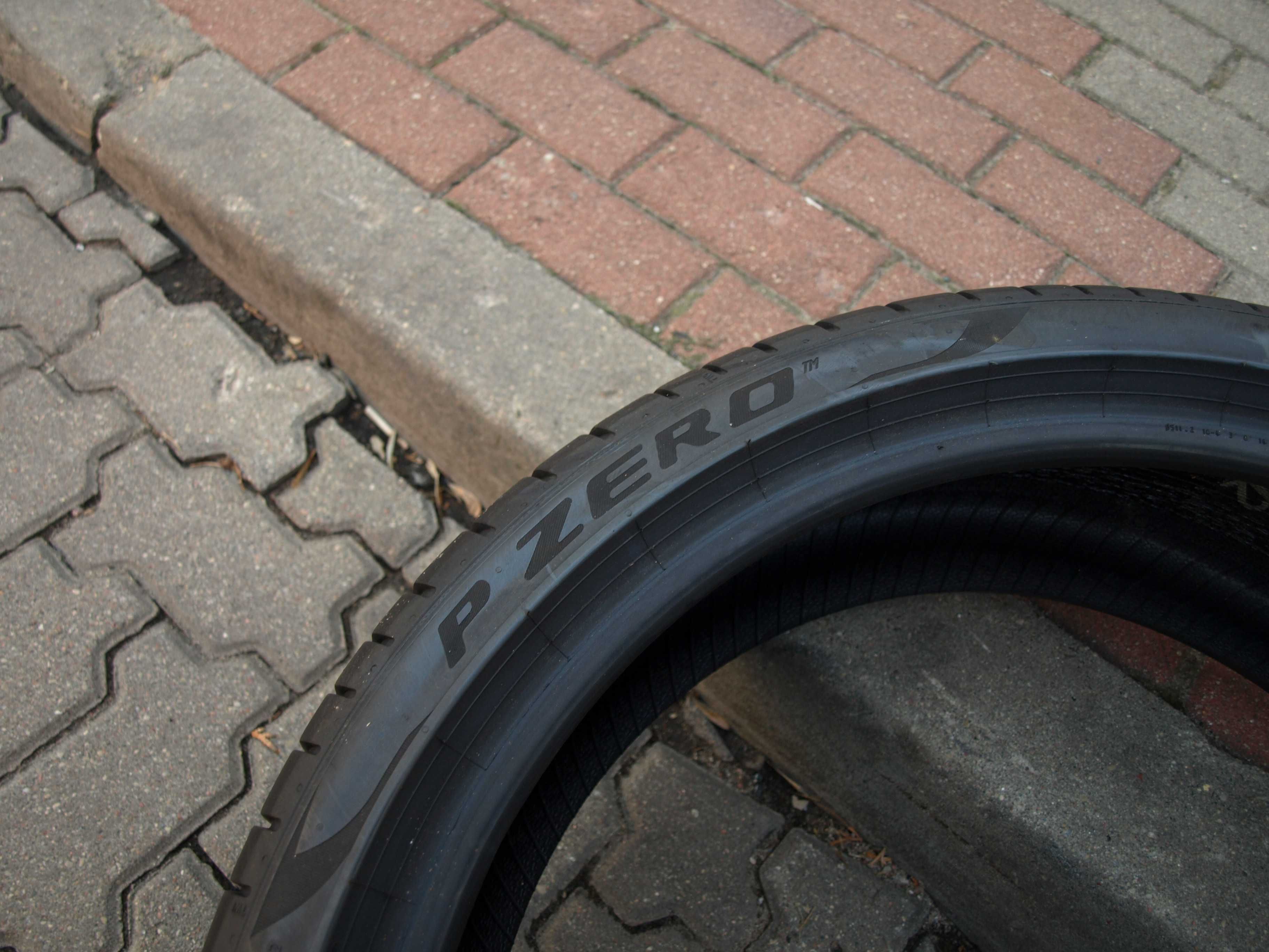 2 szt opony letnie Pirelli P zero 245/35r20 2022 rok