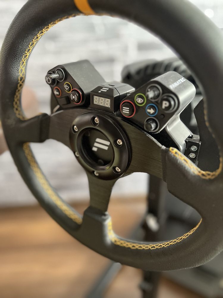 Fanatec CSL universal hub v2 +qr1+ łopatki magnetyczne