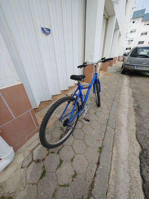 Bicicleta da marca Sirla Bike