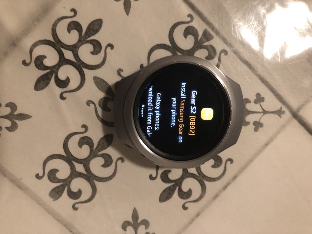 gear s2 cor branco com carregador pouco usado