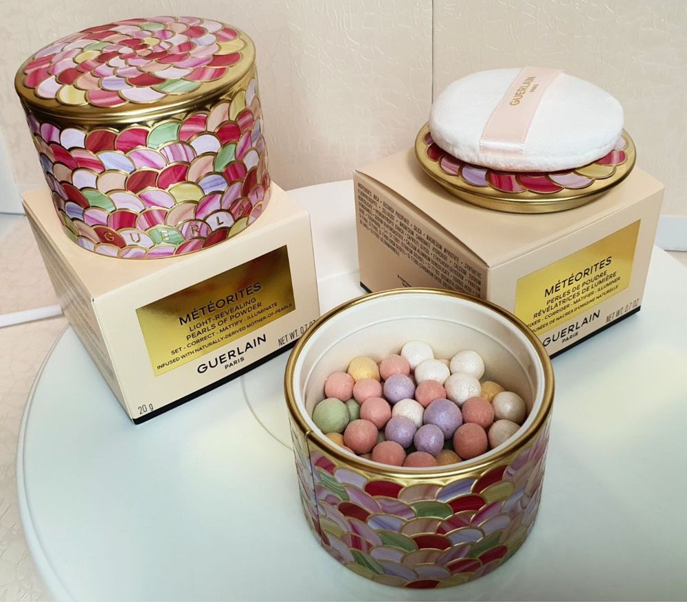 Guerlain Meteorites Light-Revealing Pearls of Powder