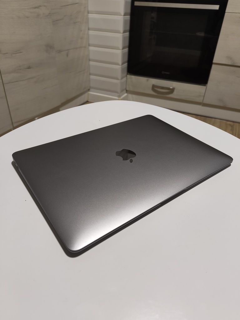 MacBook Air M1 2020, 8gb/256gb