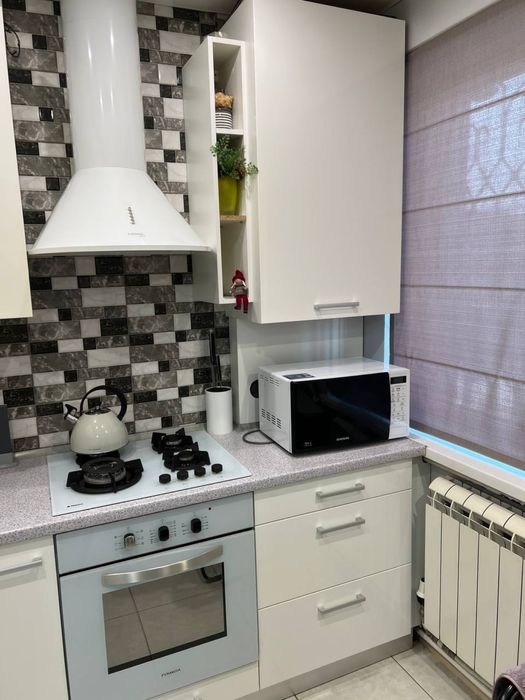 Від власника, центр Дніпра. Інвертор