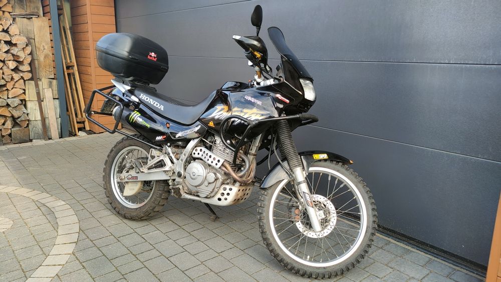 Honda nx 650 dominator 99r scrambler