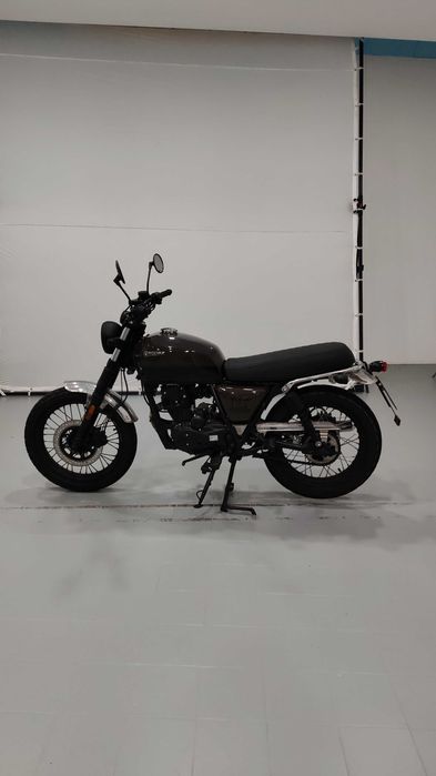 Brixton Cromwell 125