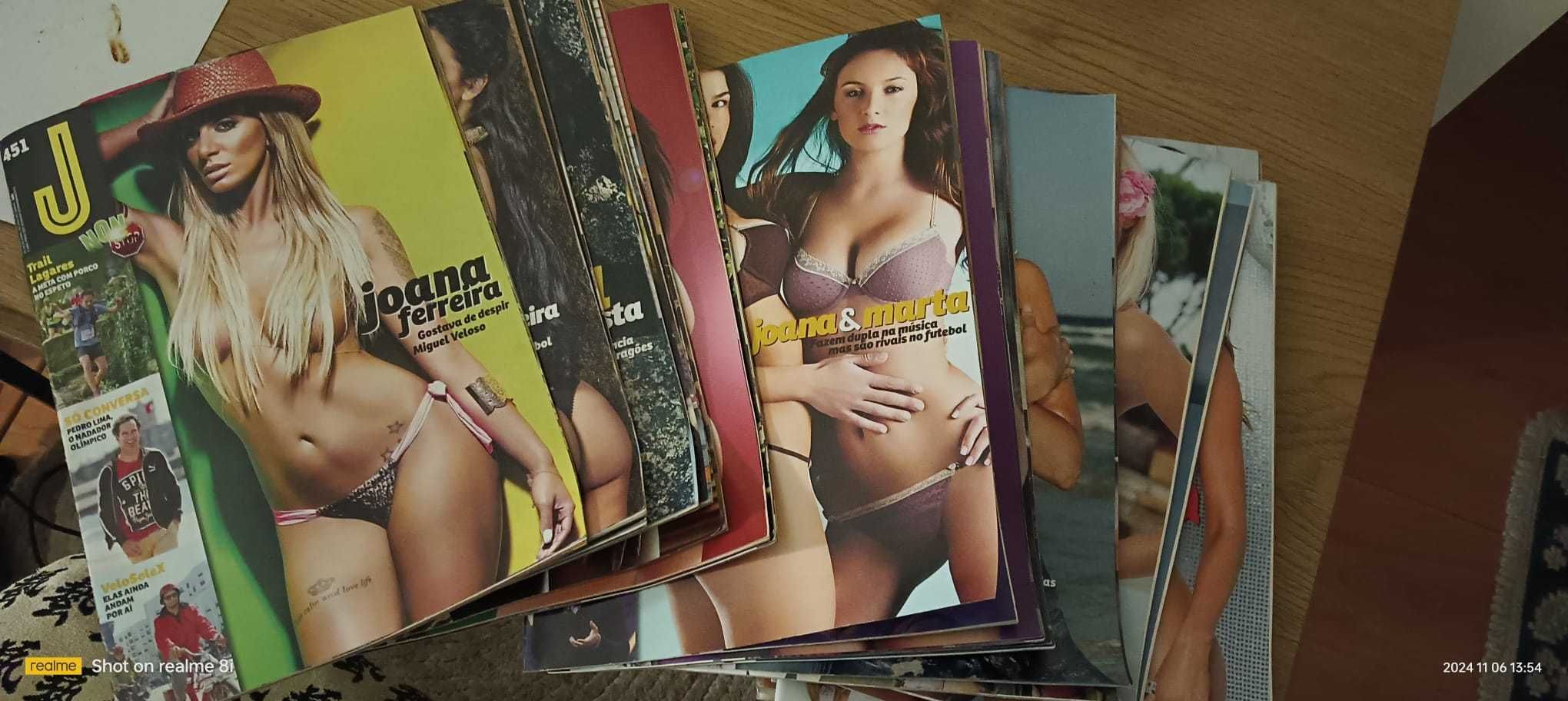 25 exemplares da revista «J»