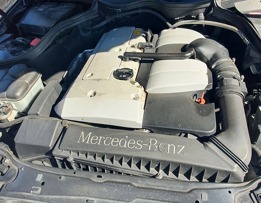 Mercedes C-klasa w203 2.0B silnik
