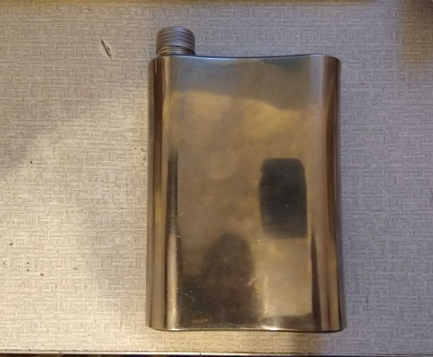 ємність для води фляга