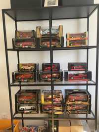 Coleção de Carros (Ferraris) à escala - Novos ainda na caixa original