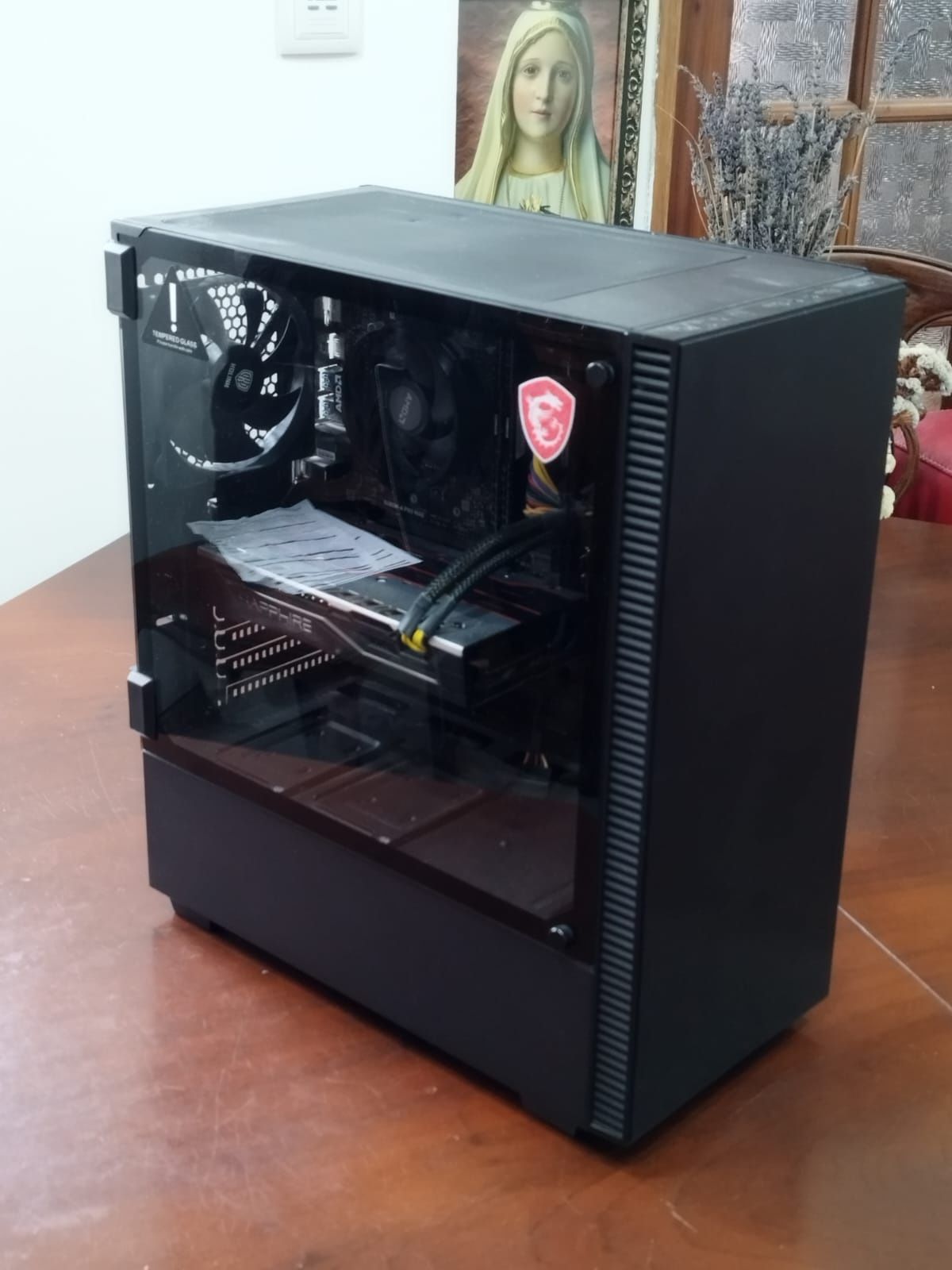 Vendo o meu compuador.