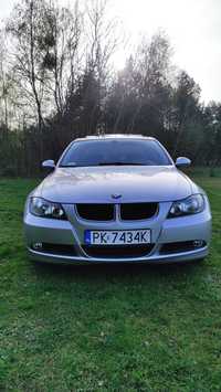 BMW E90 2.0 Benzyna