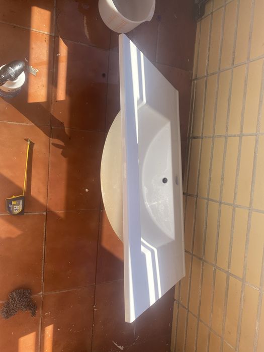 Lavatorio 70 cms e torneira