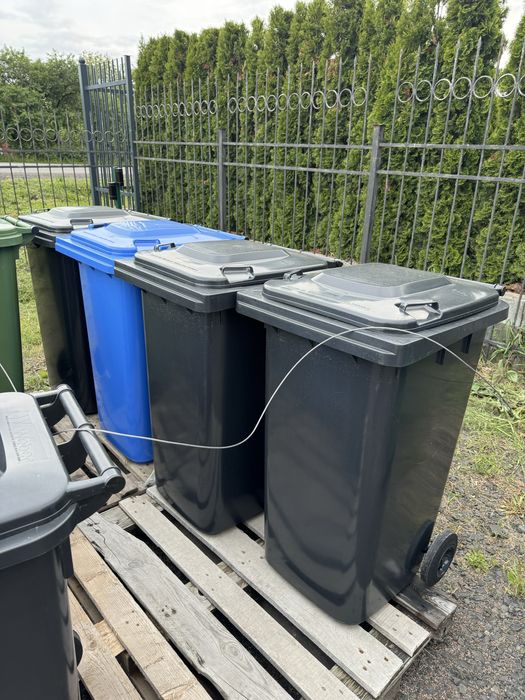 Євроконтейнер для сміття. Бак для сміття 1100л. Бак ТПВ 1.1м3