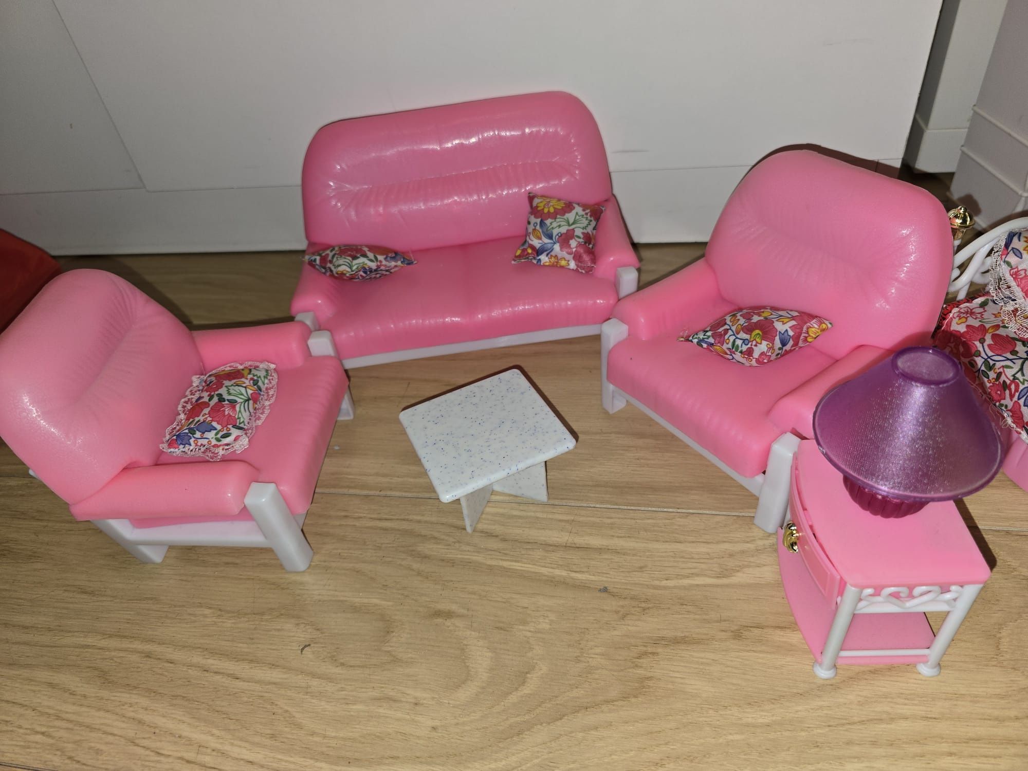 Domek dla lalek barbie regał kallax