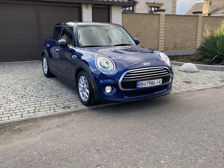 Mini Cooper в отличном состоянии